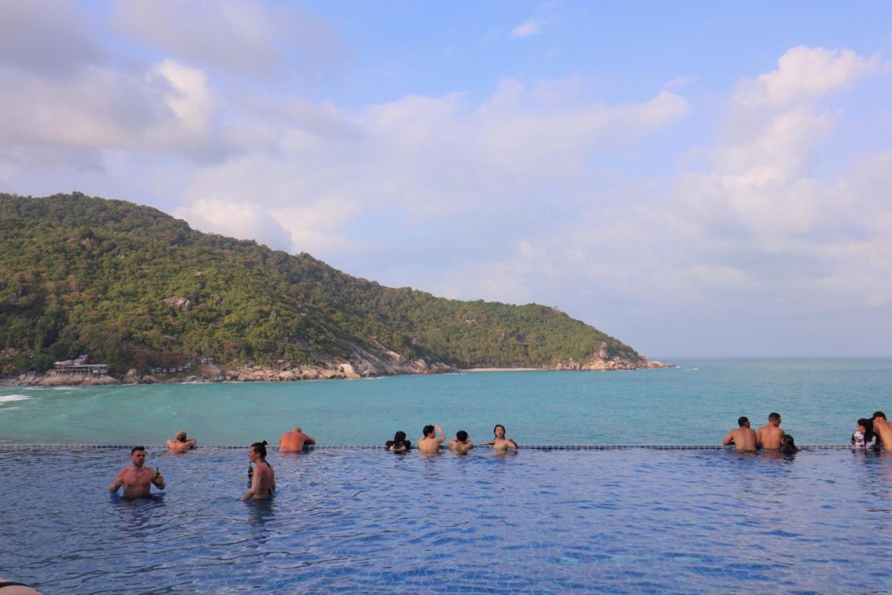 Skymoon Resort (Adults Only) Haad Rin Bagian luar foto